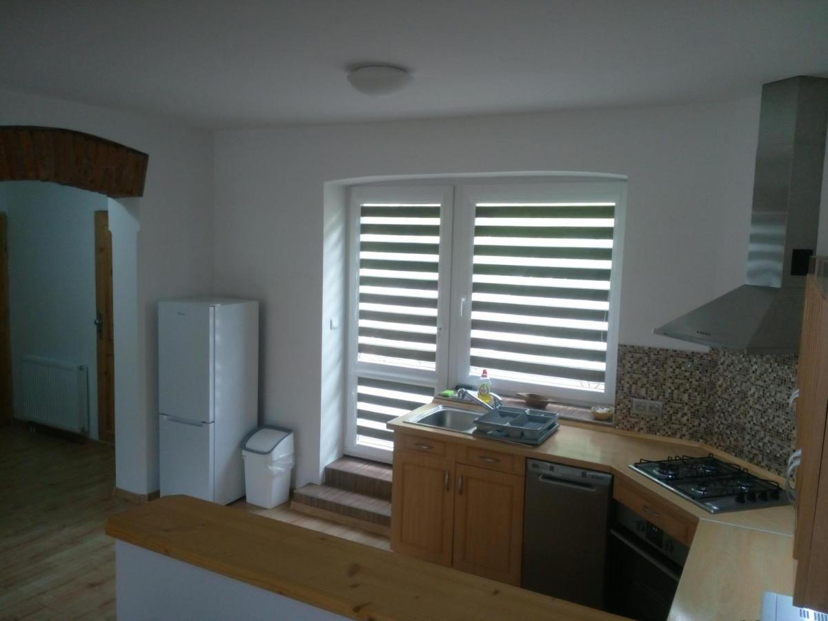יאסימוב Apartman Albreit 1 מראה חיצוני תמונה